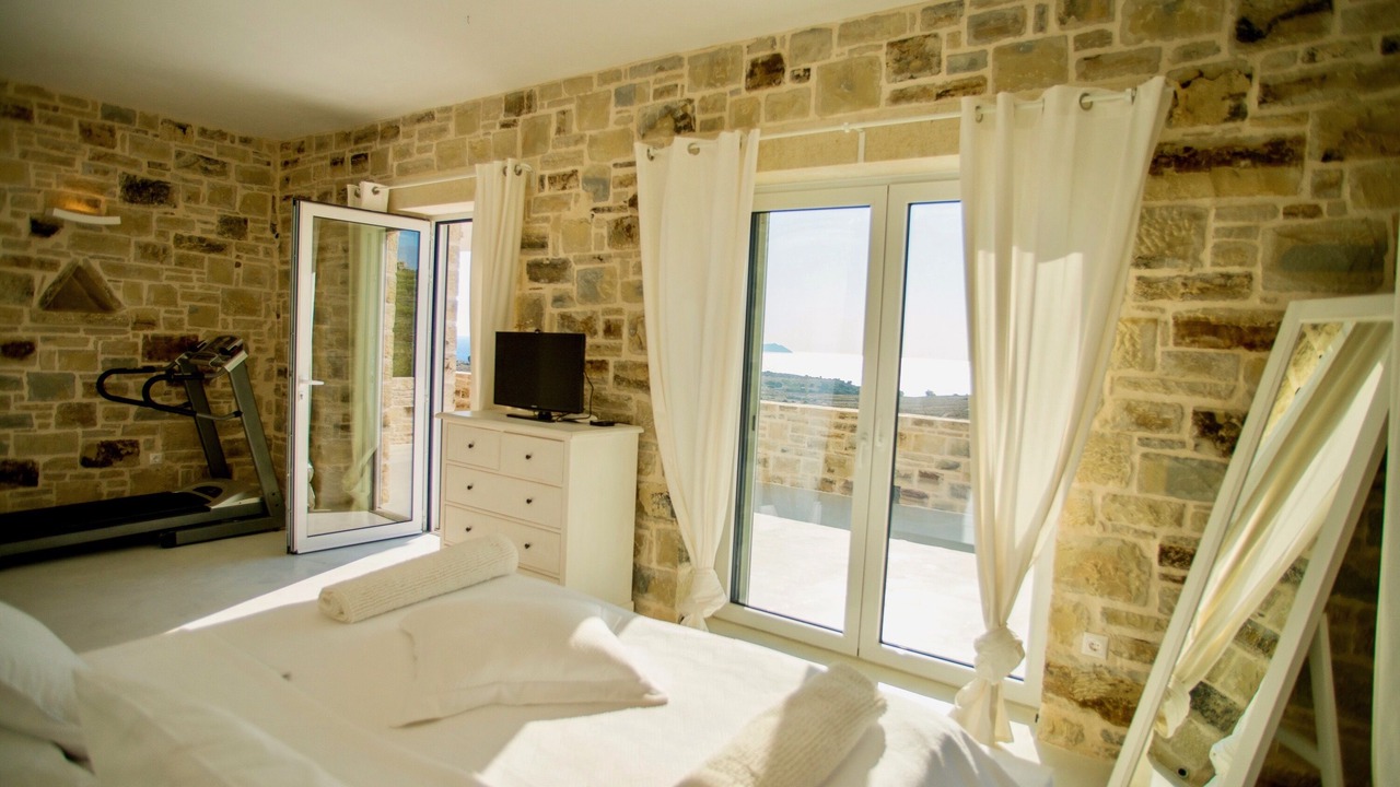 Photo of Bedroom in Pitsidia
