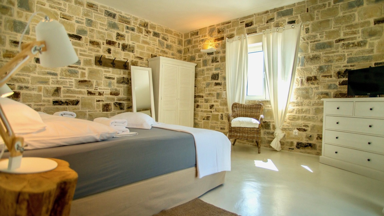 Photo of Bedroom in Pitsidia