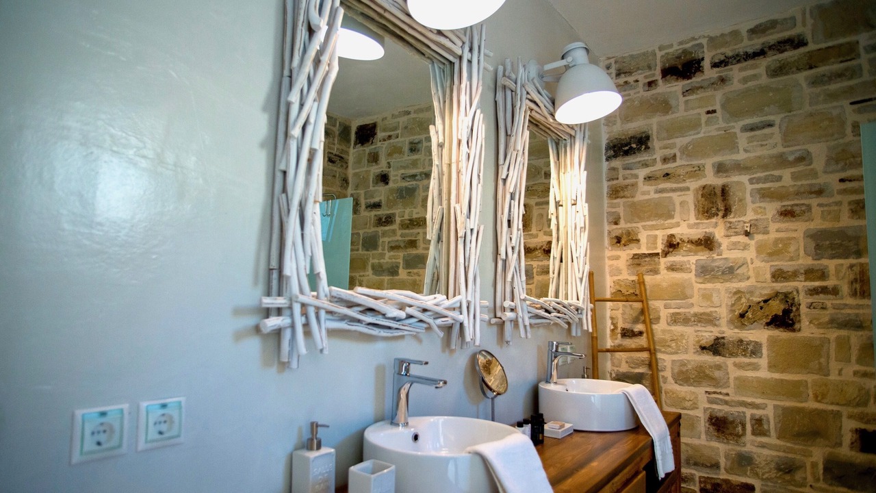 Photo of Bathroom in Pitsidia