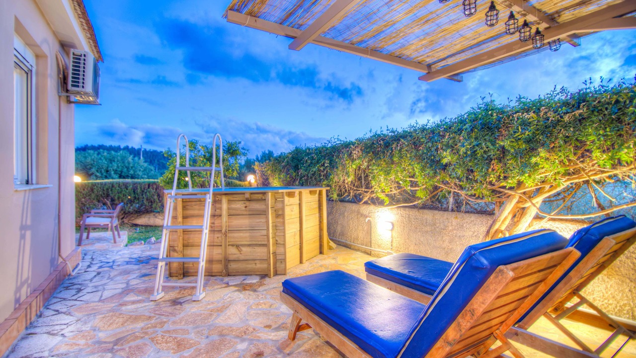 Photo of Patio Balcony in Faraklata