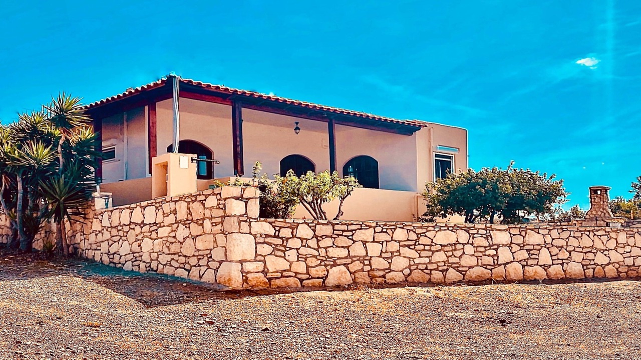 Photo of Outdoor in Minoa Pediada