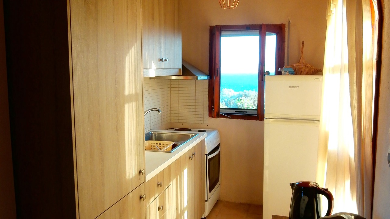 Photo of Kitchen in Minoa Pediada