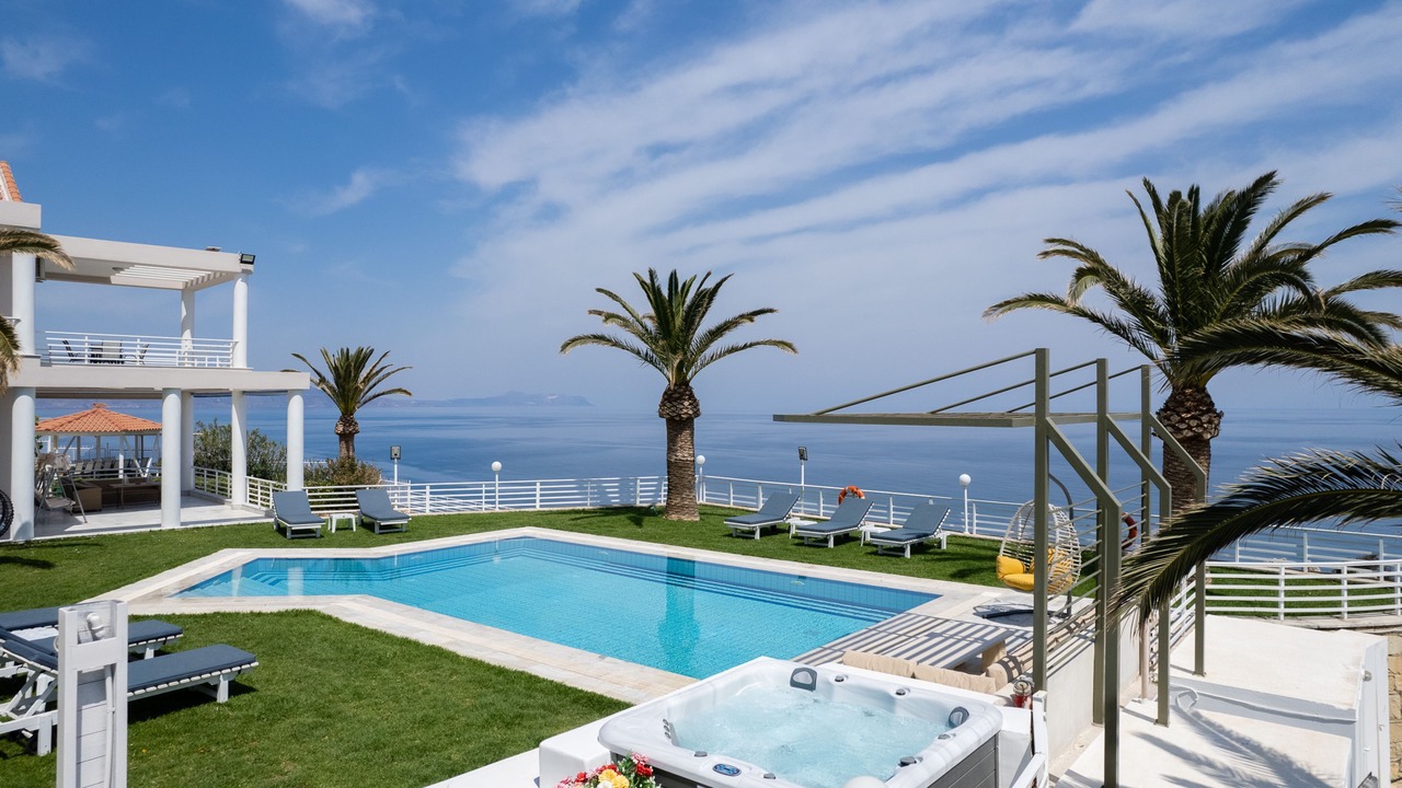 Photo of Outdoor in Gerani