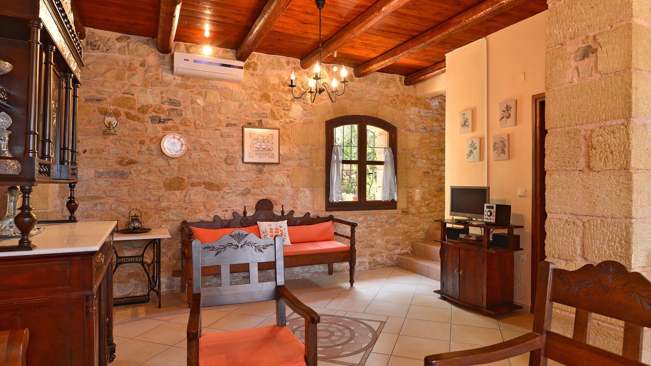 Photo of Livingroom in Platanias