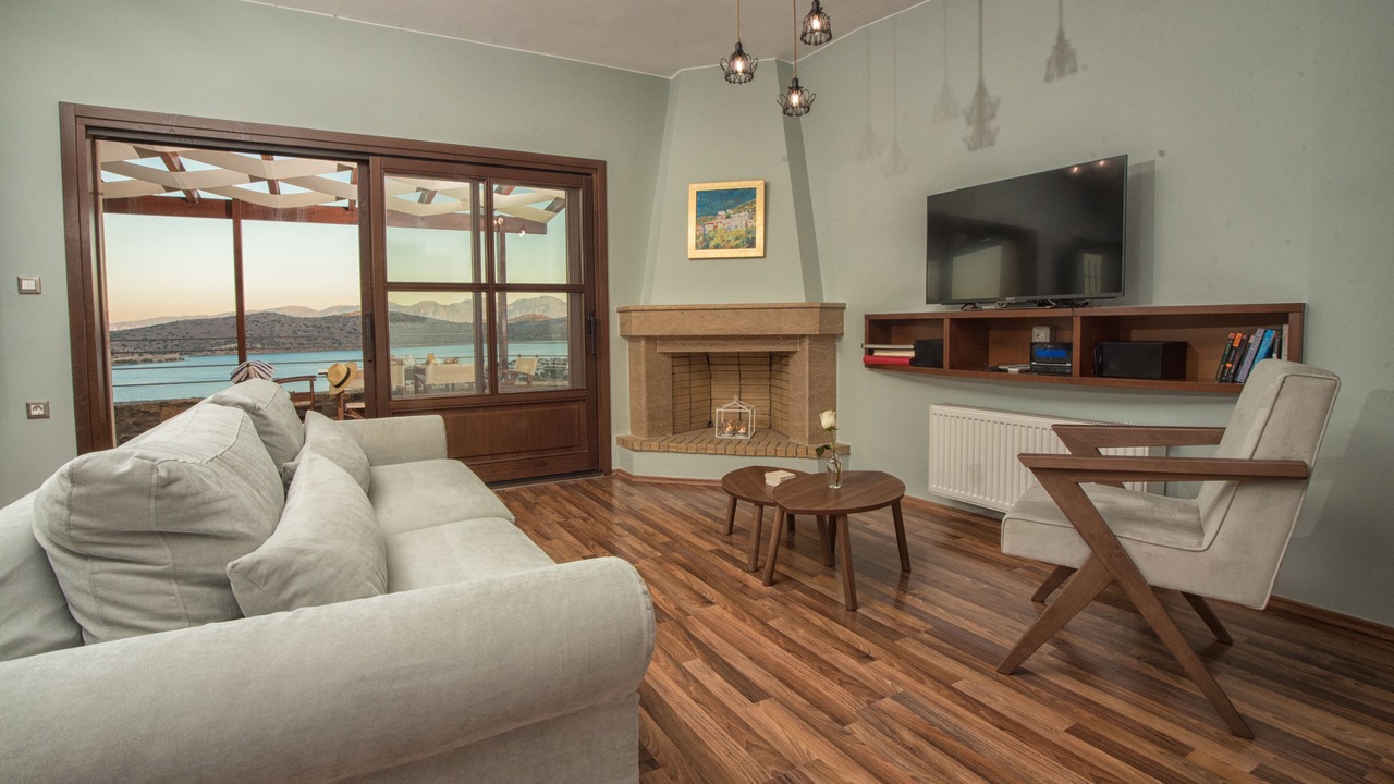 Photo of Livingroom in Elounda