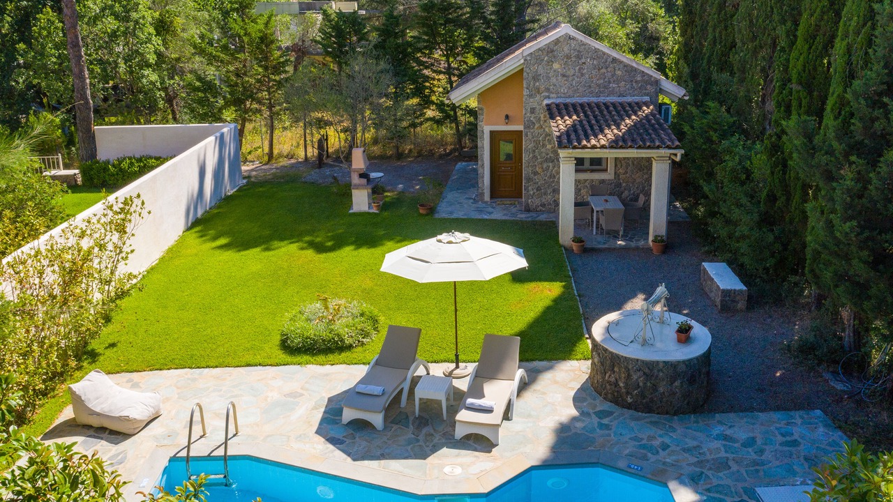 Photo of Outdoor in Dassia