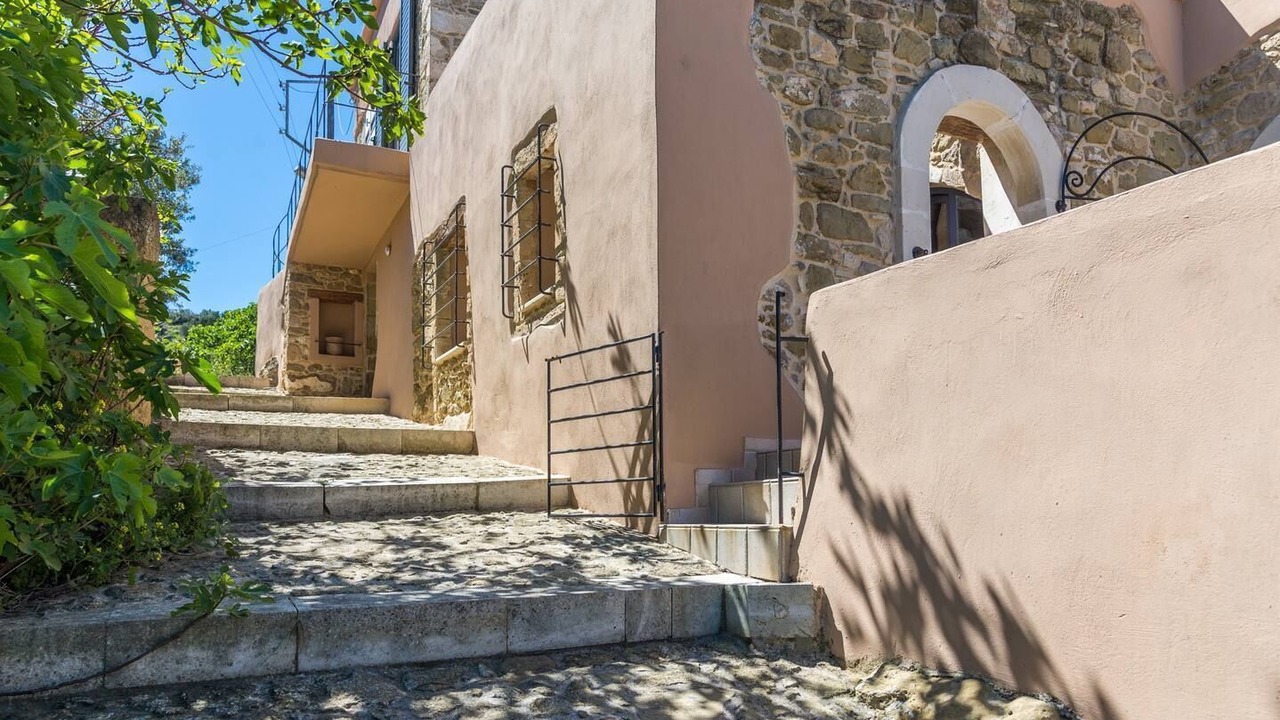 Photo of Others in Sitia