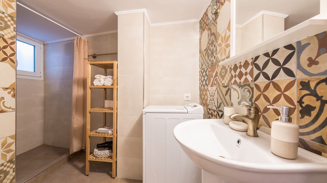 Photo of Bathroom in Kinosargous