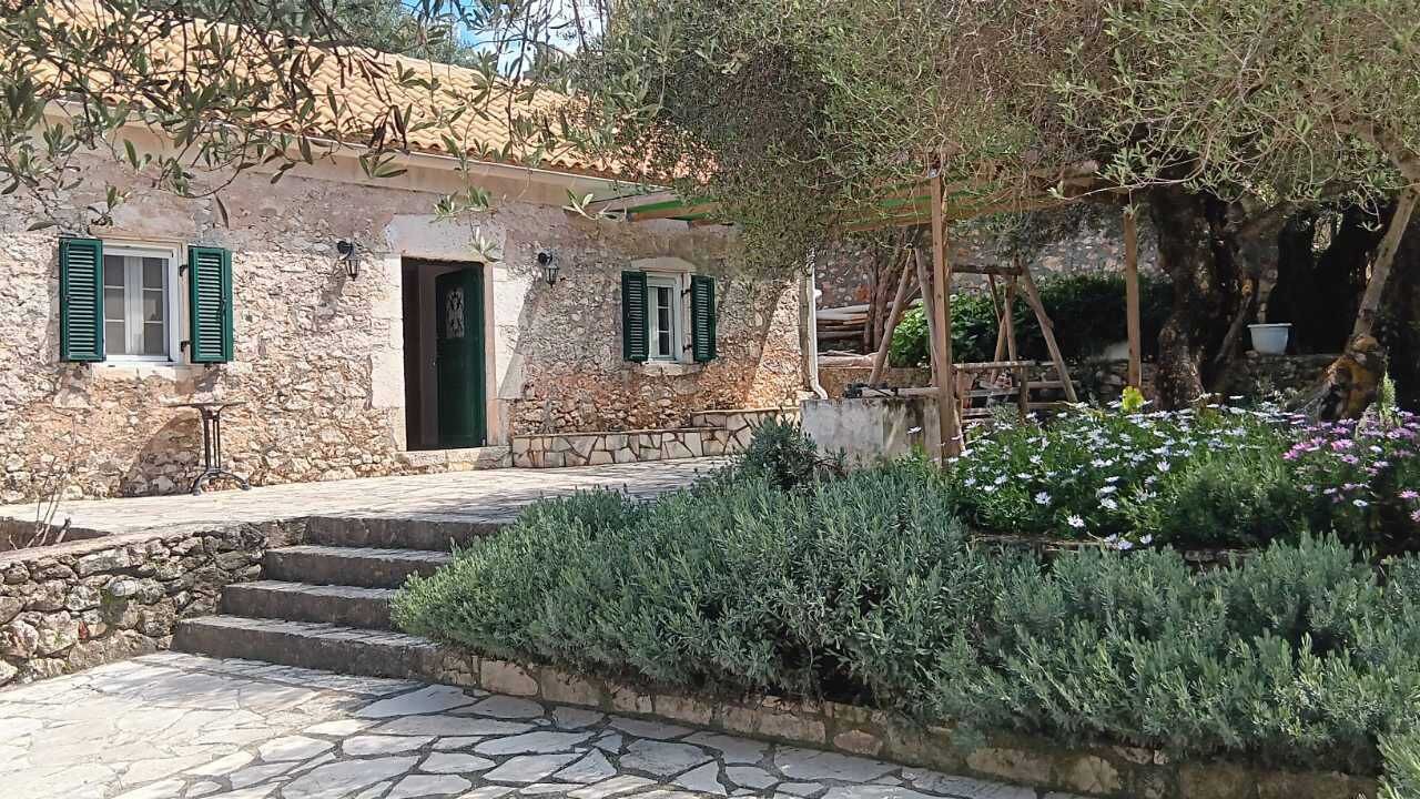 Photo of Outdoor in Antipata