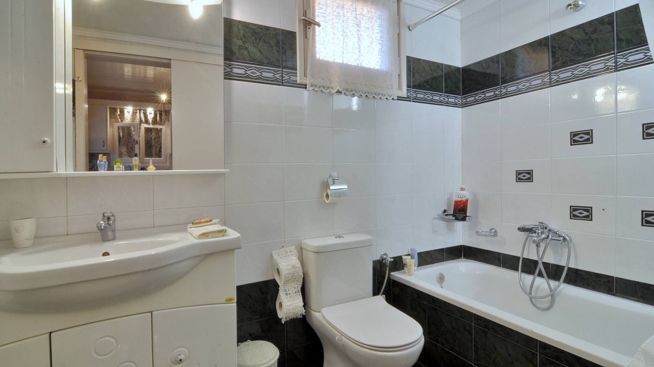 Photo of Bathroom in Afionas