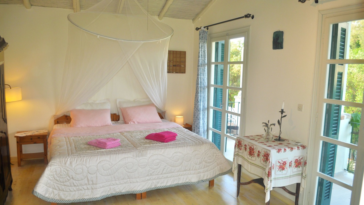 Photo of Bedroom in Glyfada