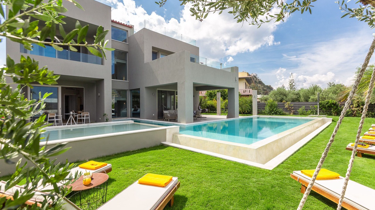 Photo of Outdoor in Platanias Town