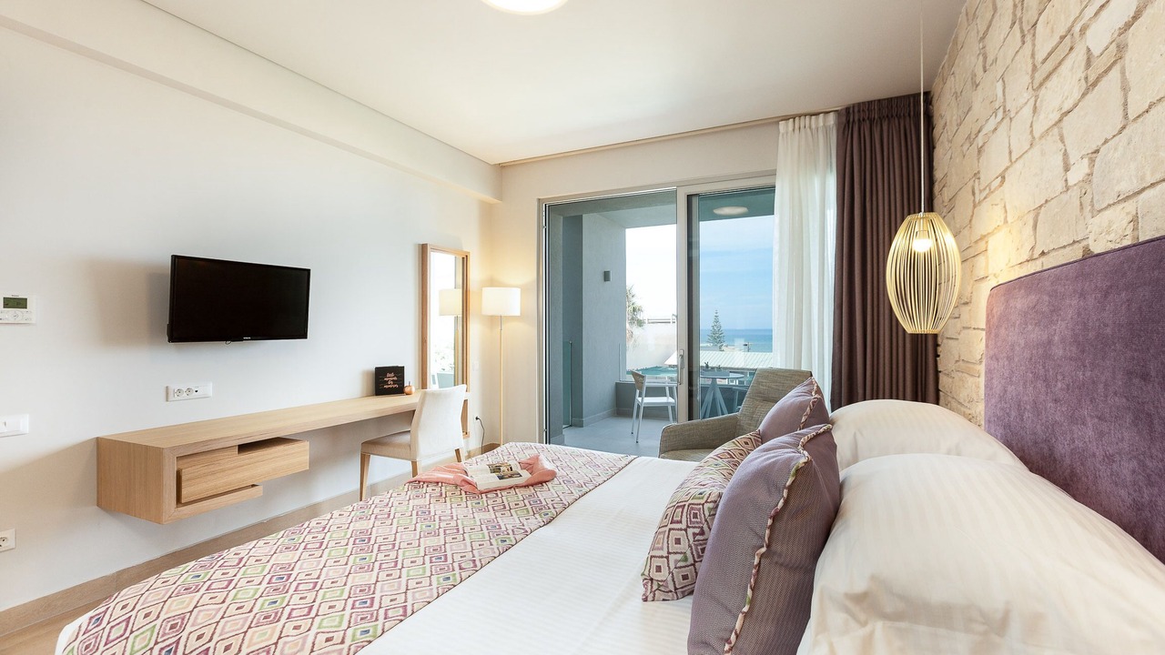 Photo of Bedroom in Platanias Town