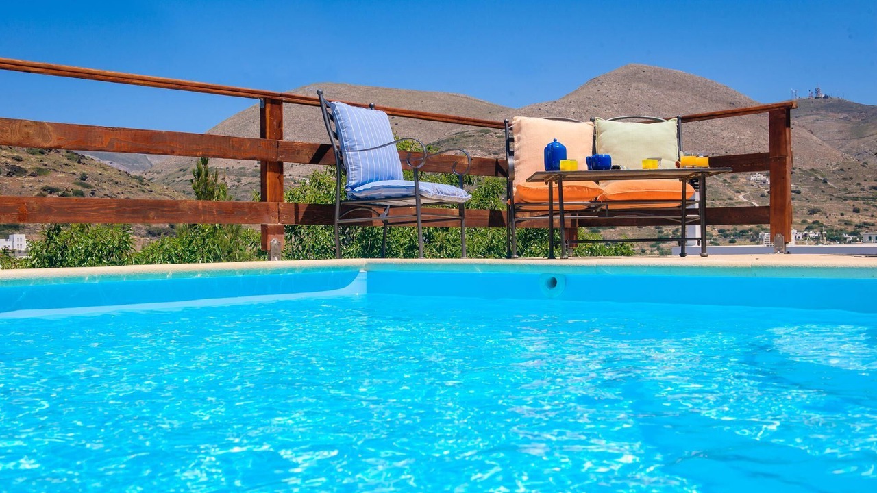 Photo of Outdoor in Kini
