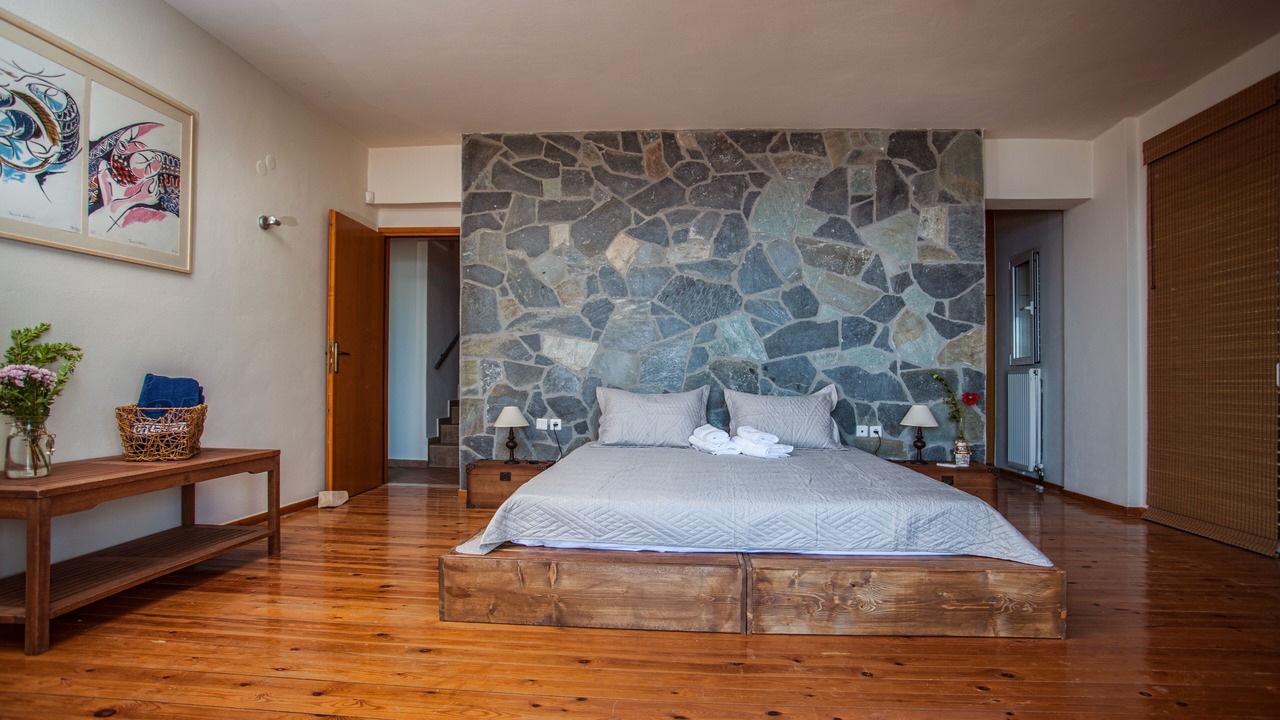 Photo of Bedroom in Likotinarea