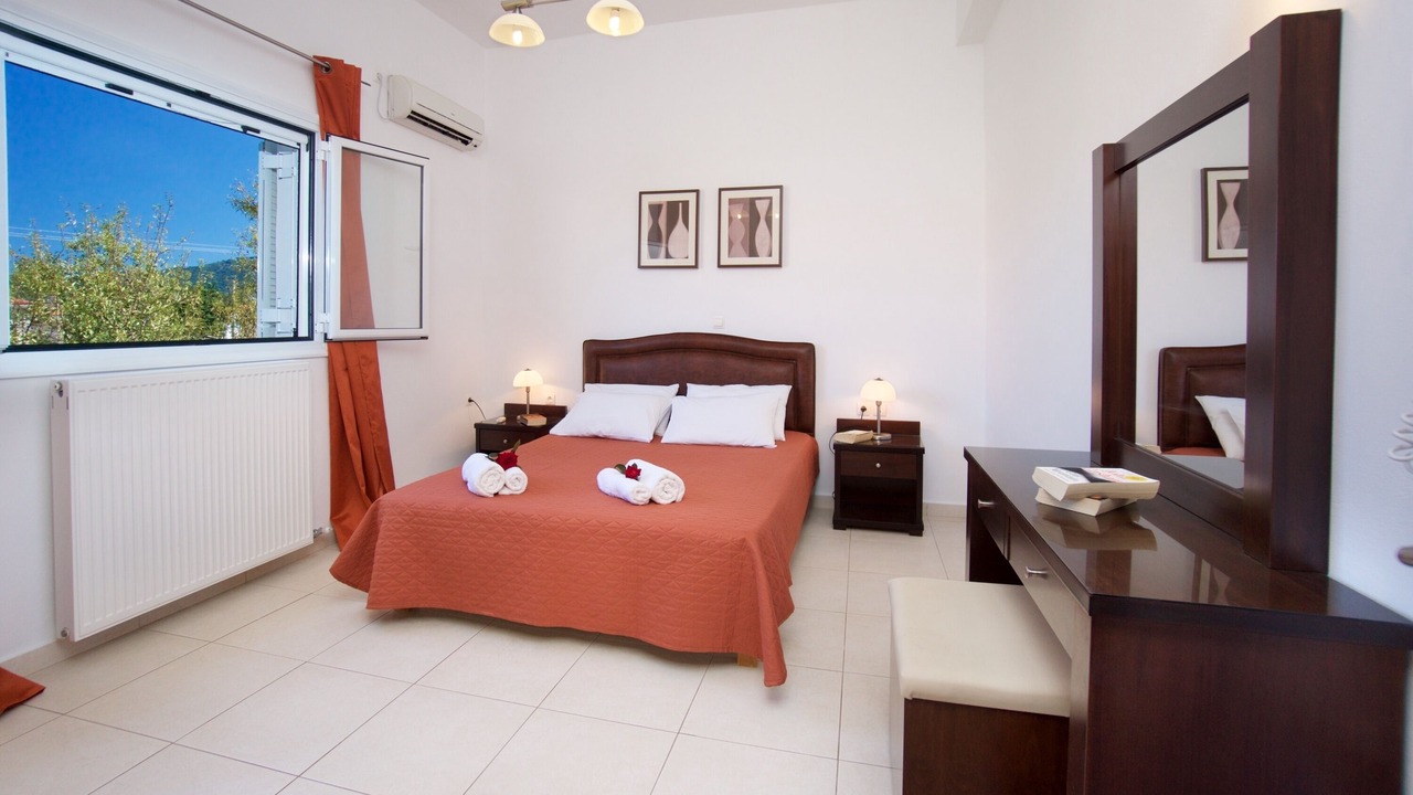Photo of Bedroom in Karavomylos