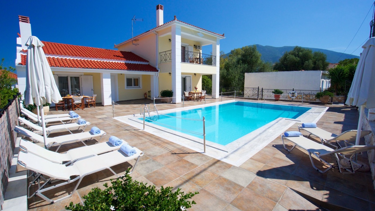 Photo of Outdoor in Karavomylos