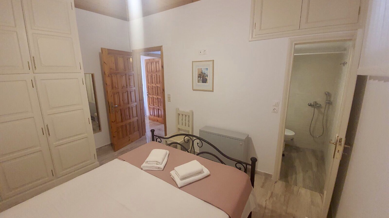 Photo of Bedroom in Hydra