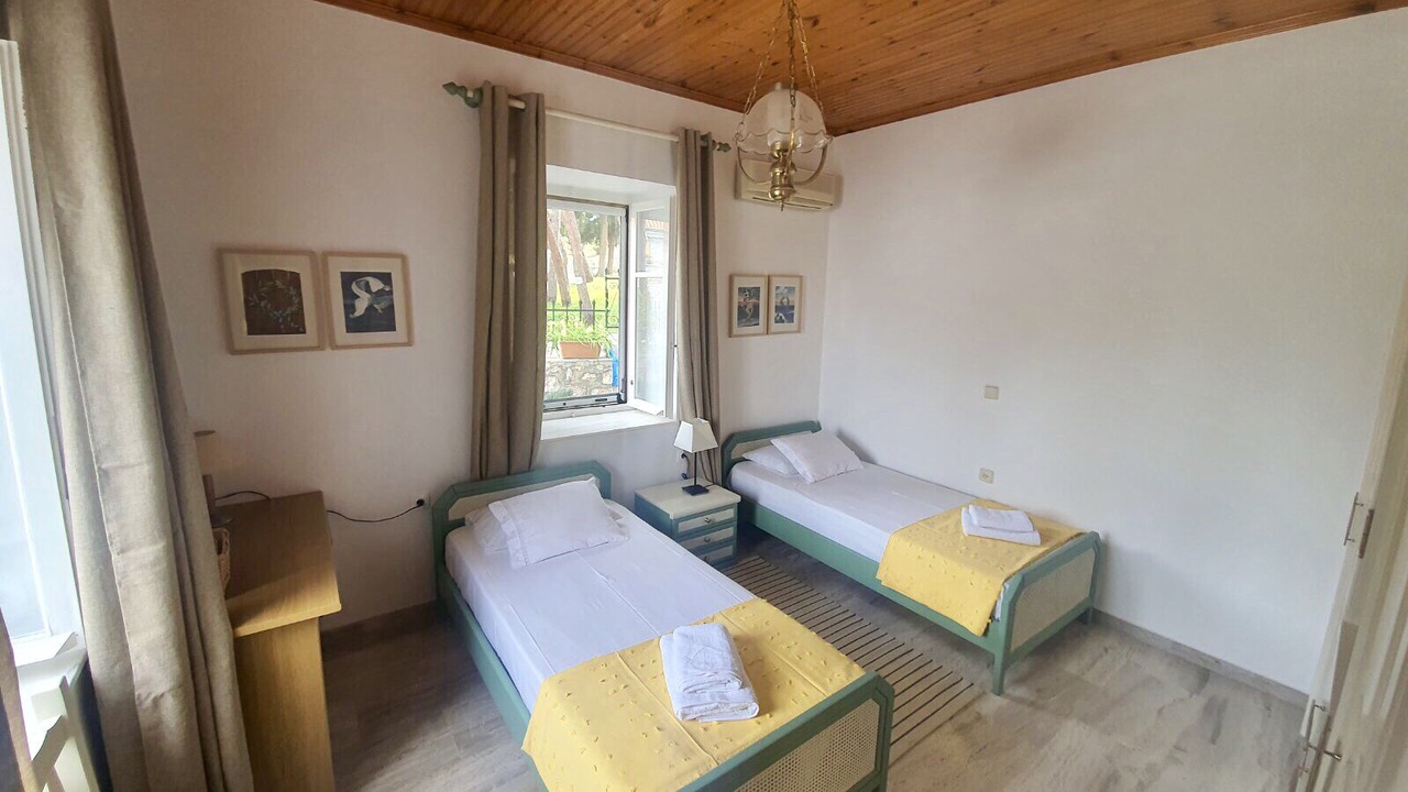 Photo of Bedroom in Hydra