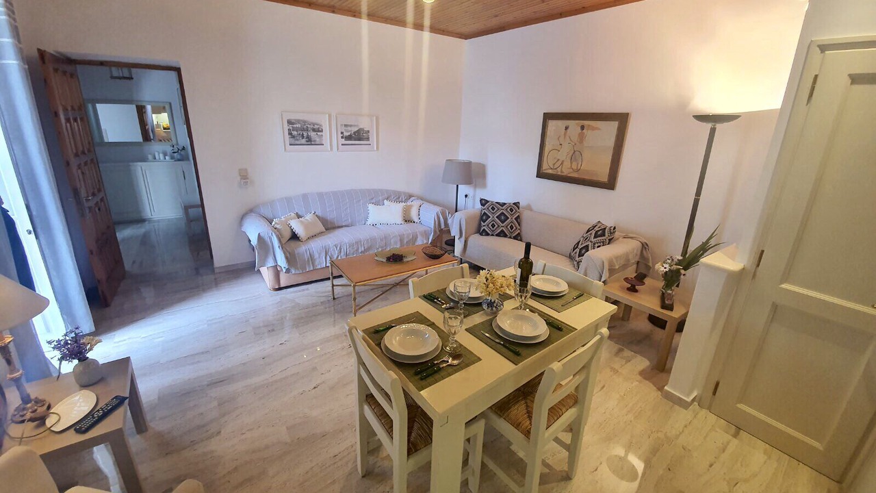 Photo of Livingroom in Hydra