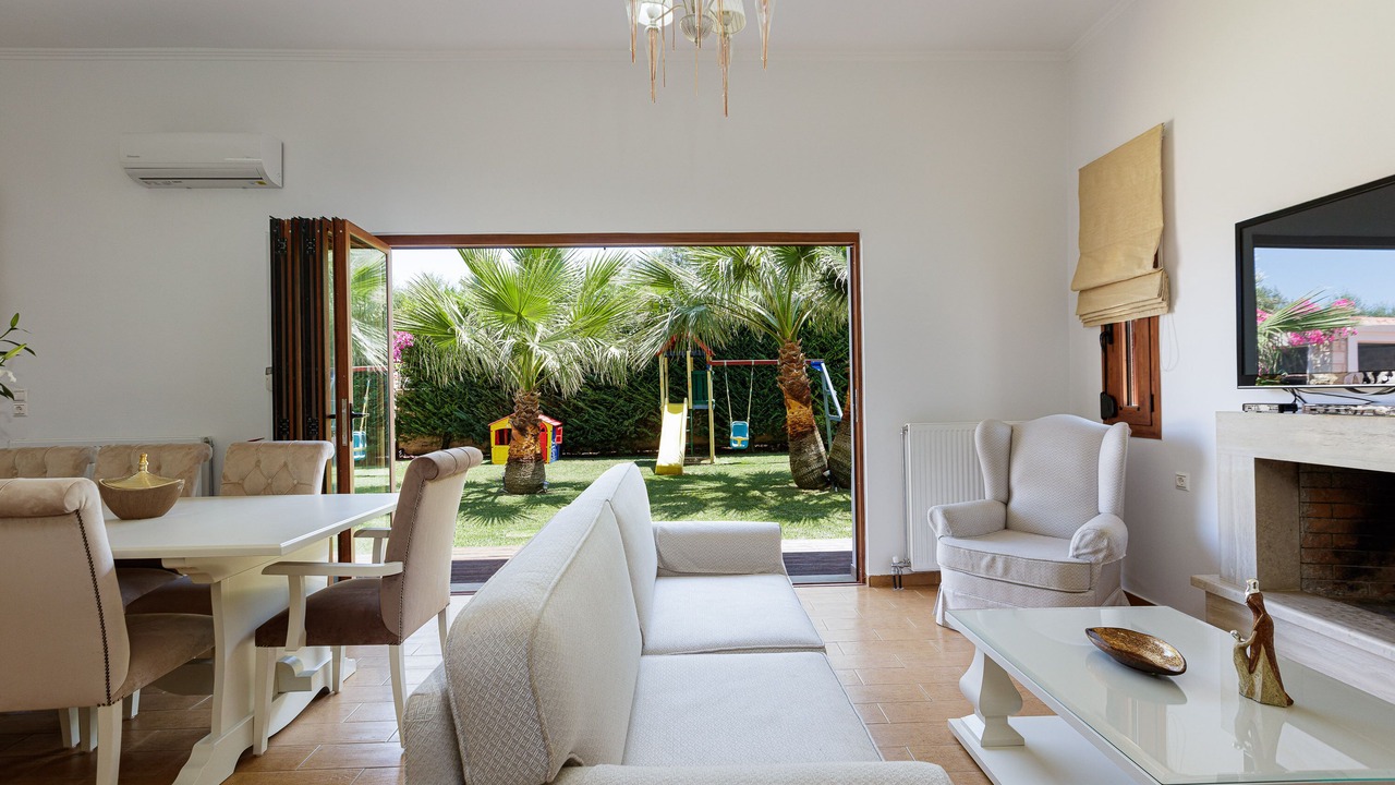 Photo of Bedroom in Roumeli