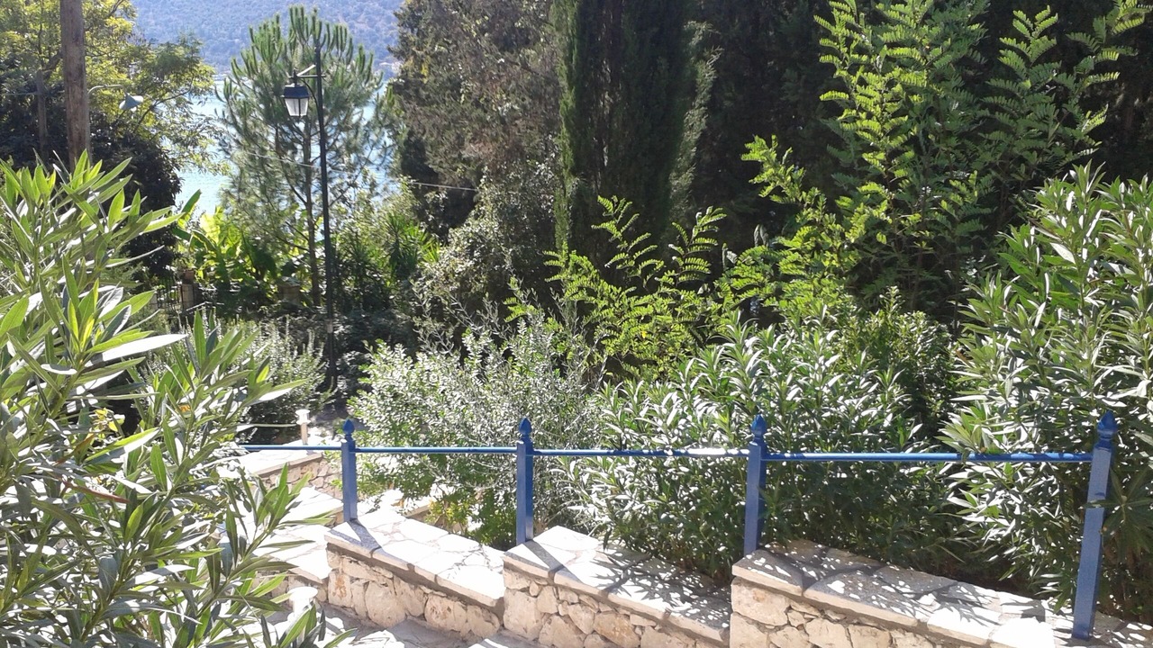Photo of Outdoor in Geni
