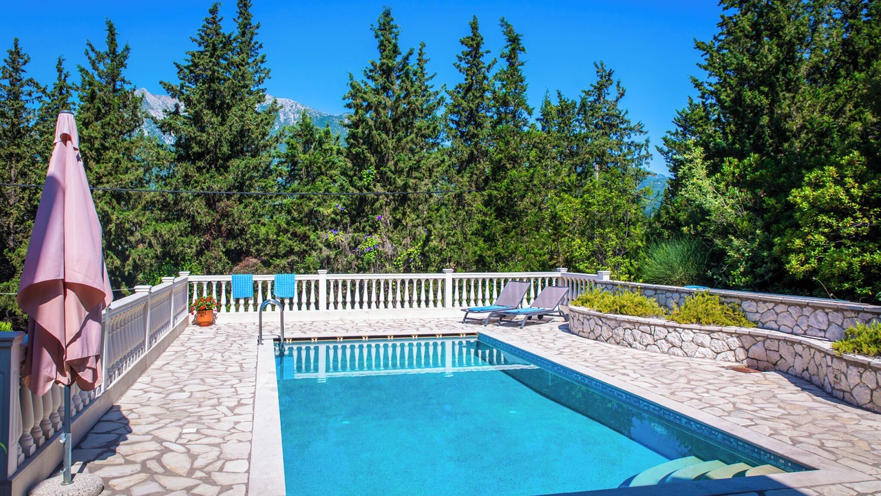 Photo of Outdoor in Geni