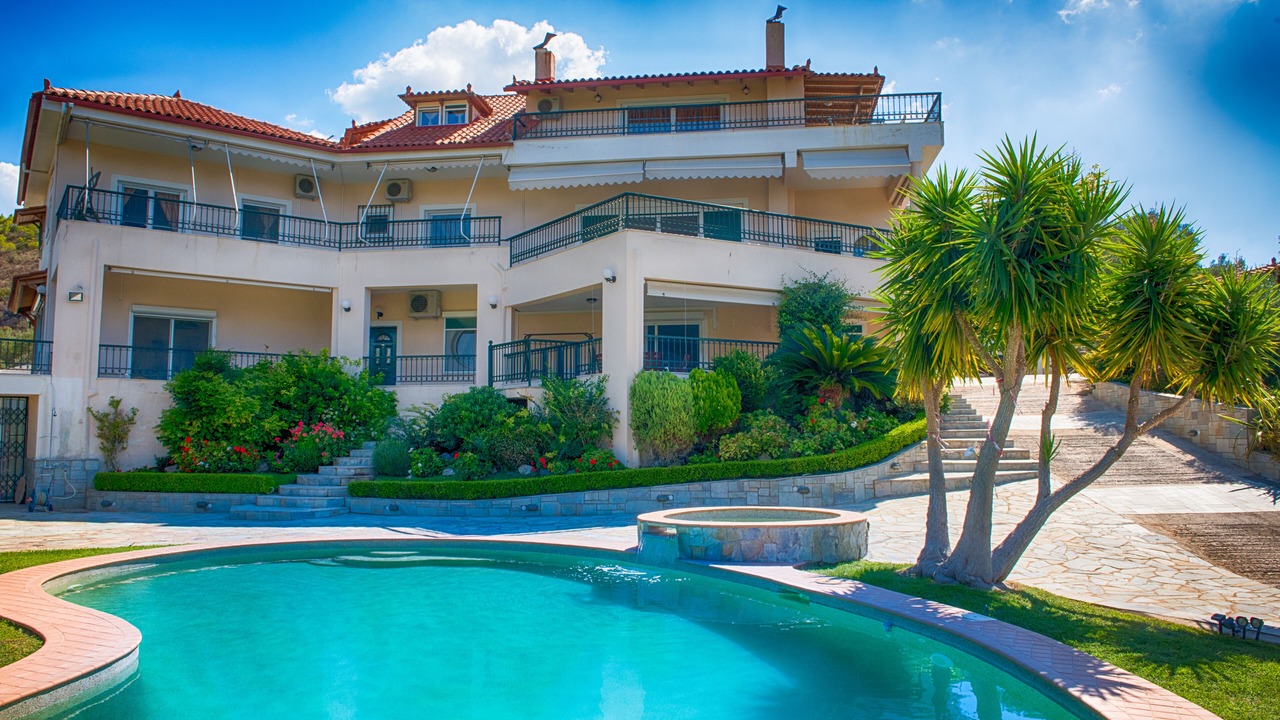 Photo of Outdoor in Limni Vouliagmenis