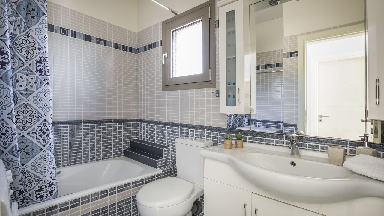 Photo of Bathroom in Karavados
