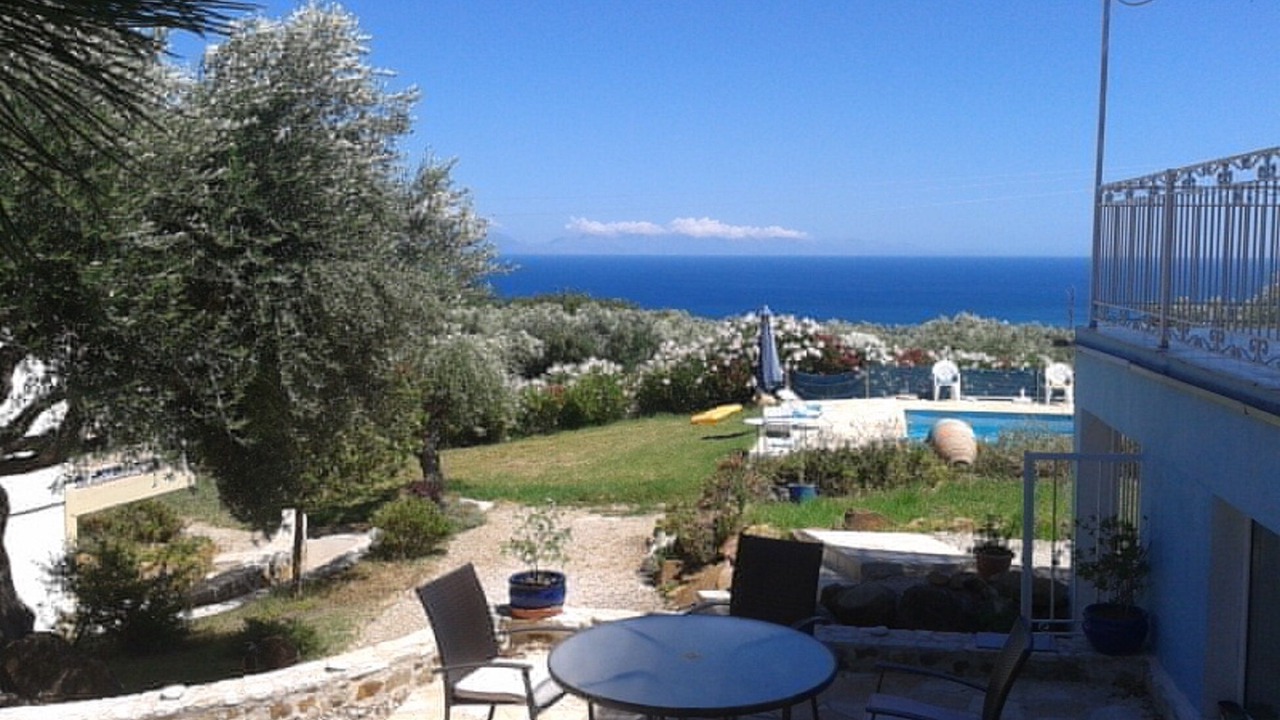 Photo of Outdoor in Aipeia