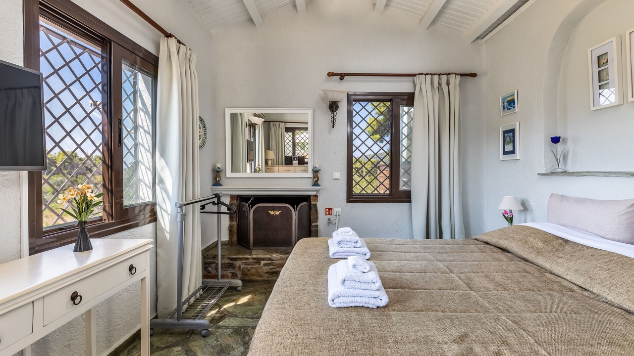 Photo of Bedroom in Alikias