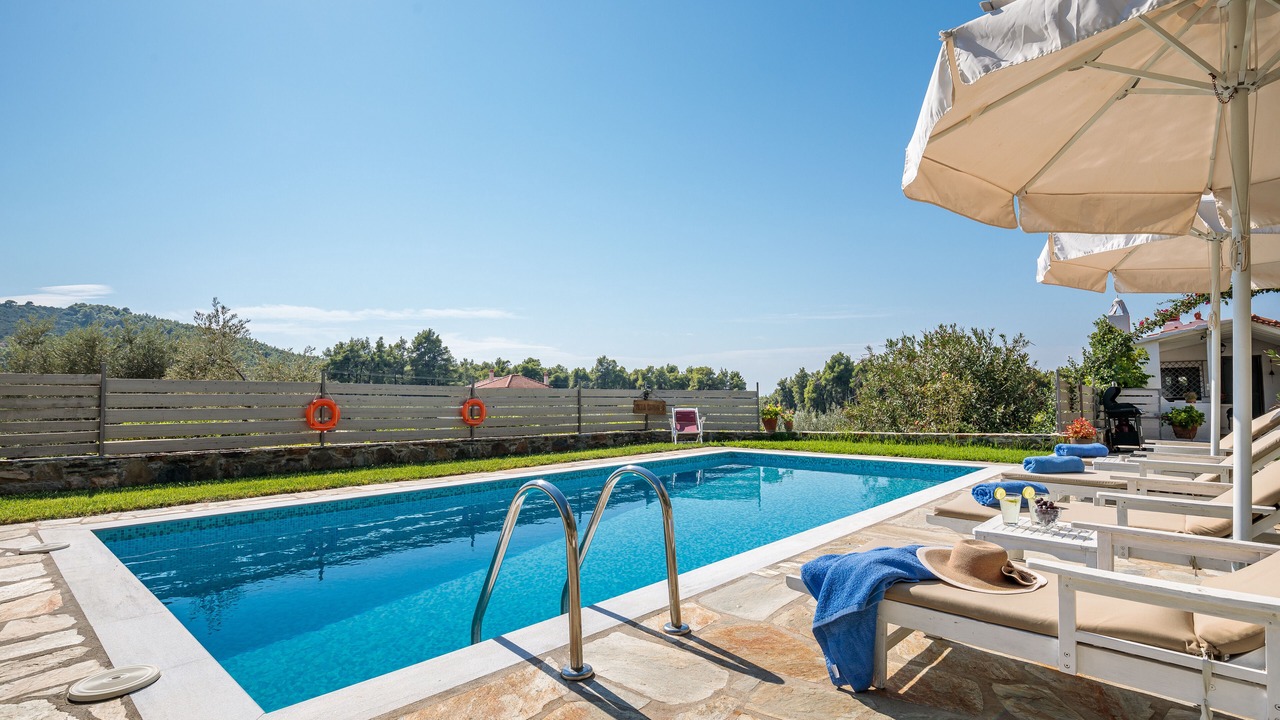 Photo of Outdoor in Alikias