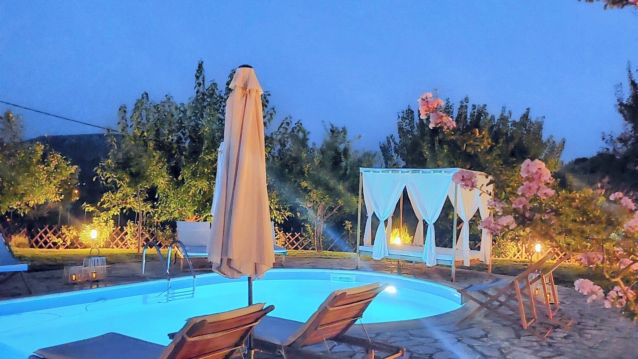 Photo of Outdoor in Asini