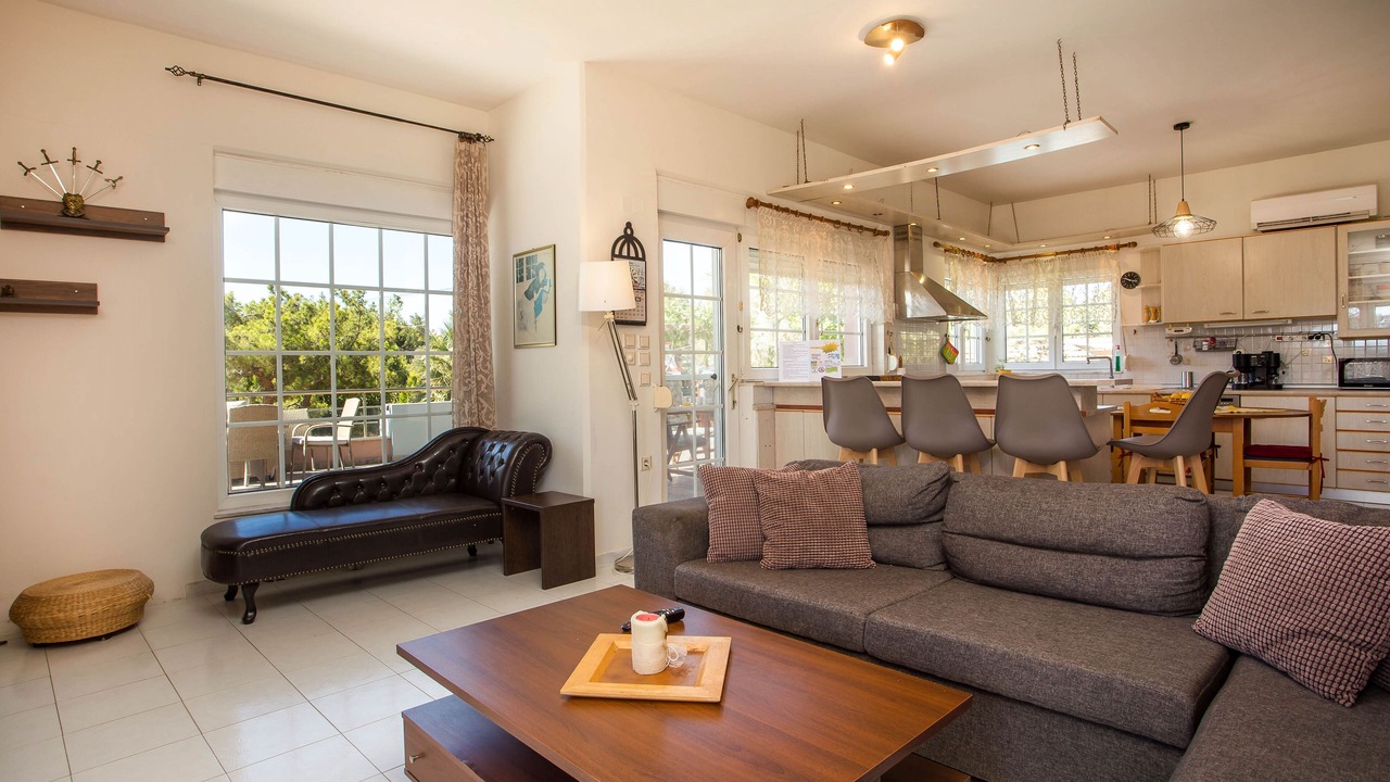 Photo of Livingroom in Asgourou