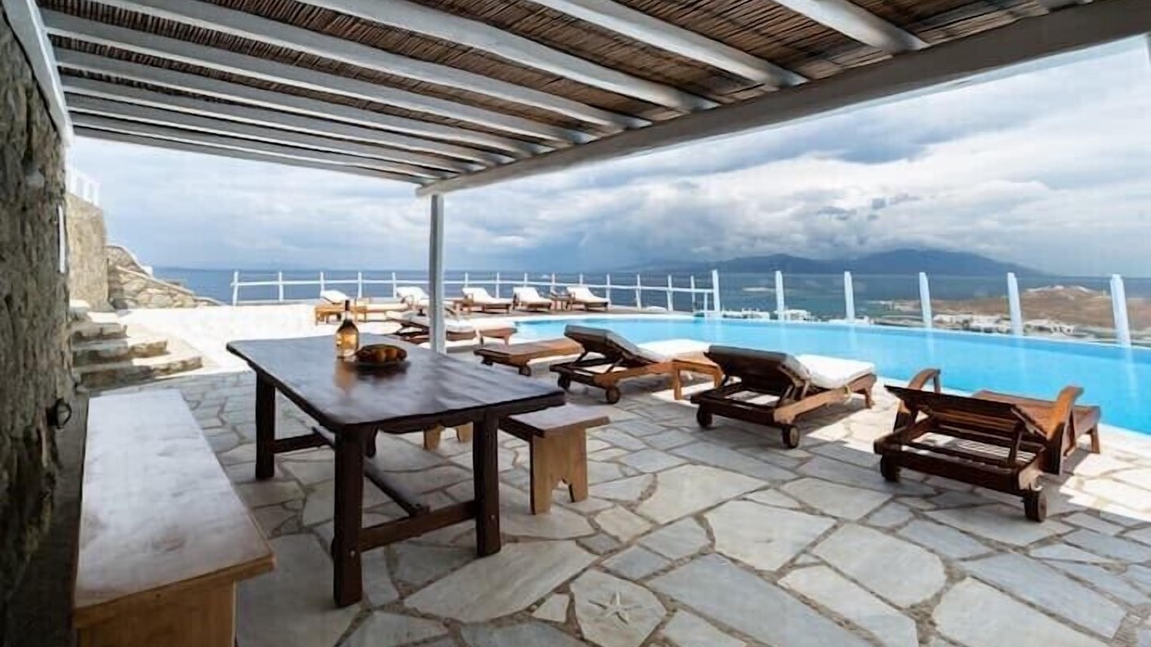 Photo of Outdoor in Ano Mera