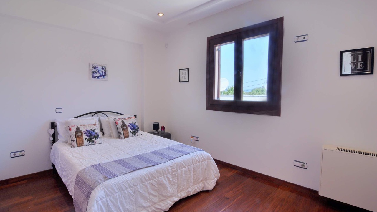 Photo of Bedroom in Kanoni