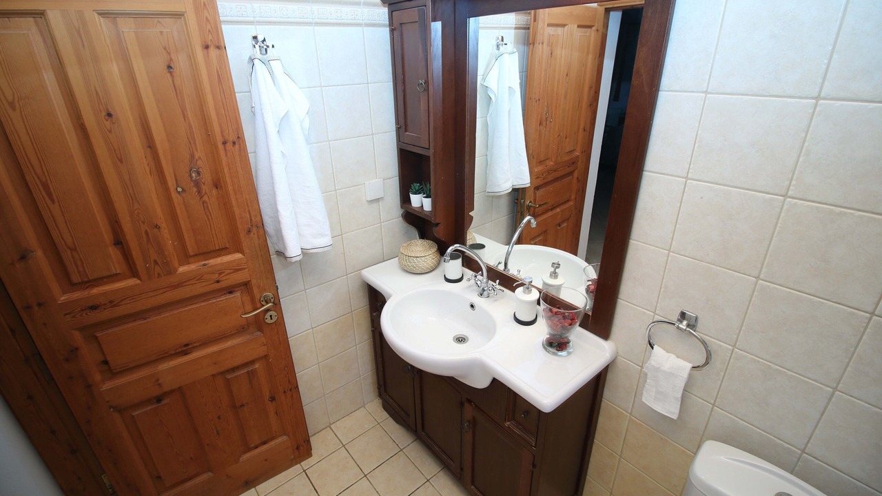 Photo of Bathroom in Fiskardo