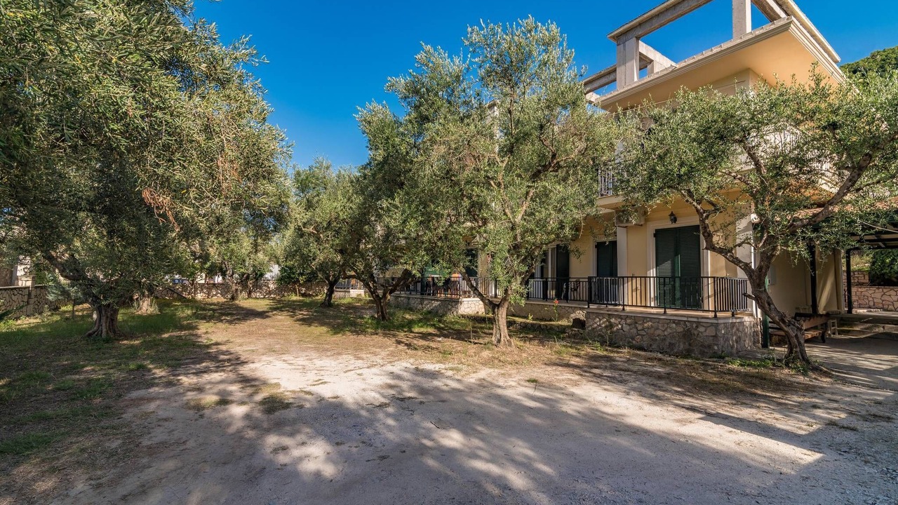 Photo of Outdoor in Limni Keri