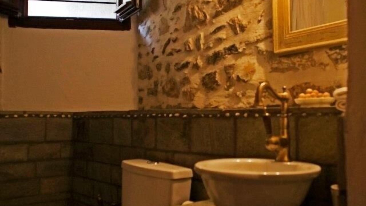 Photo of Bathroom in South Pelion