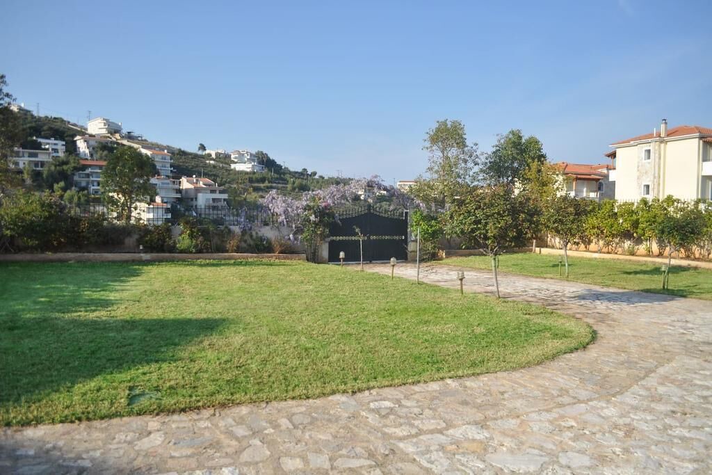 Photo of Outdoor in Rafina
