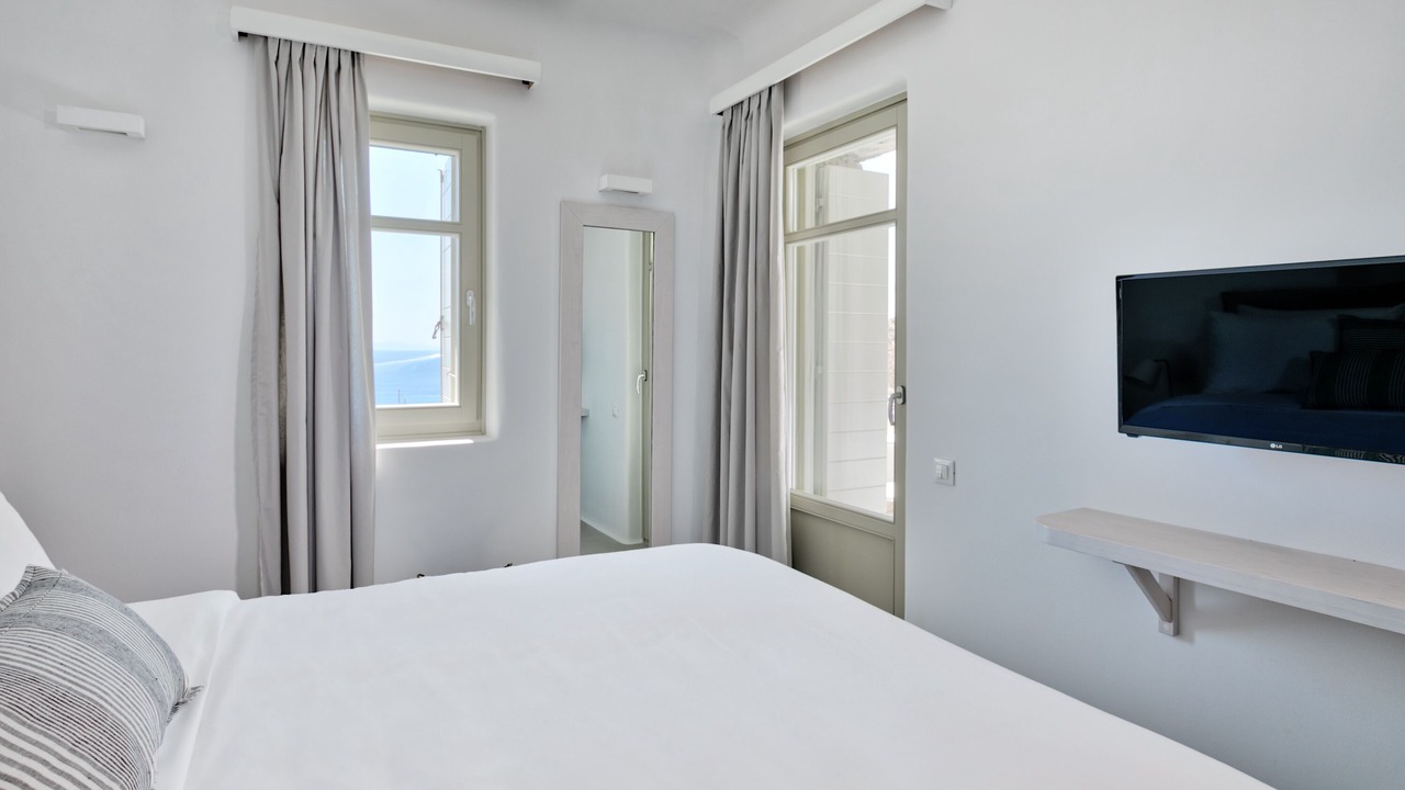 Photo of Bedroom in Tourlos