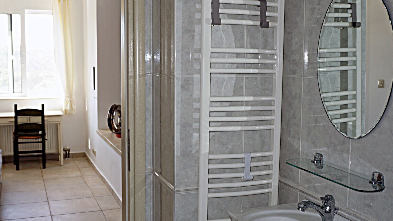 Photo of Bathroom in Douliana