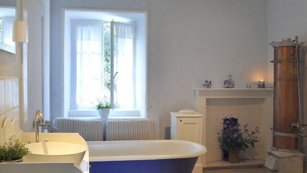 Photo of Bathroom in Benitses