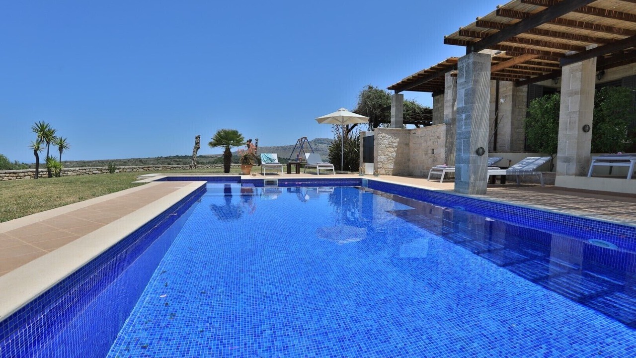 Photo of Outdoor in Monopari