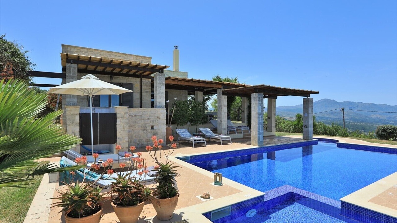 Photo of Outdoor in Monopari