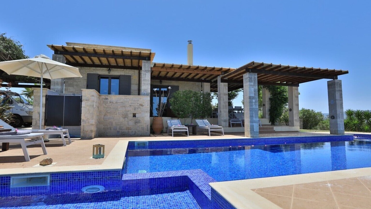 Photo of Outdoor in Monopari