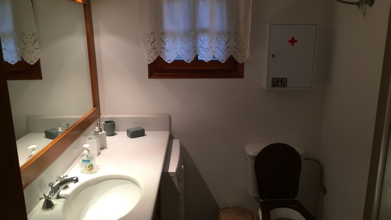 Photo of Bathroom in Pitrofos