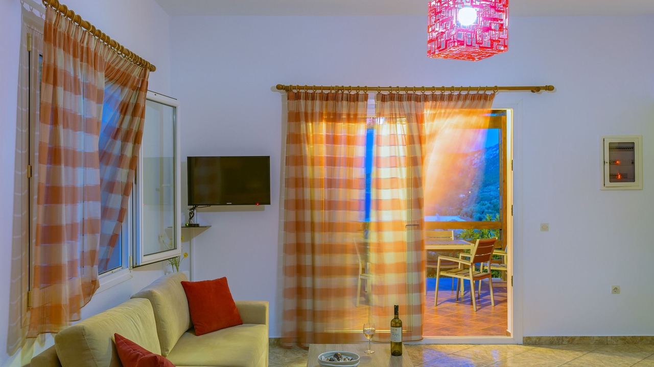 Photo of Livingroom in Samos Town