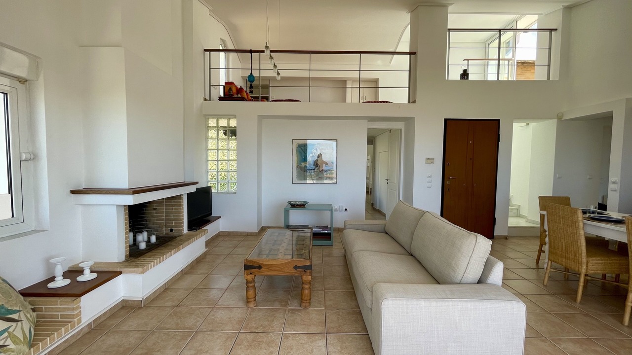 Photo of Livingroom in Saronida