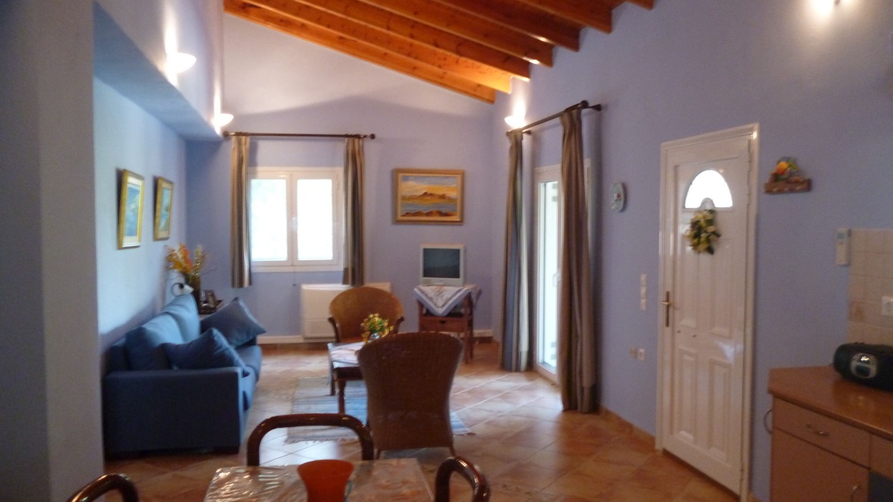 Photo of Livingroom in Agia Pelagia Chlomou